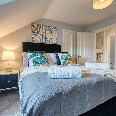 Spacious Nottingham Abode - Sleeps 16 ภายนอก รูปภาพ