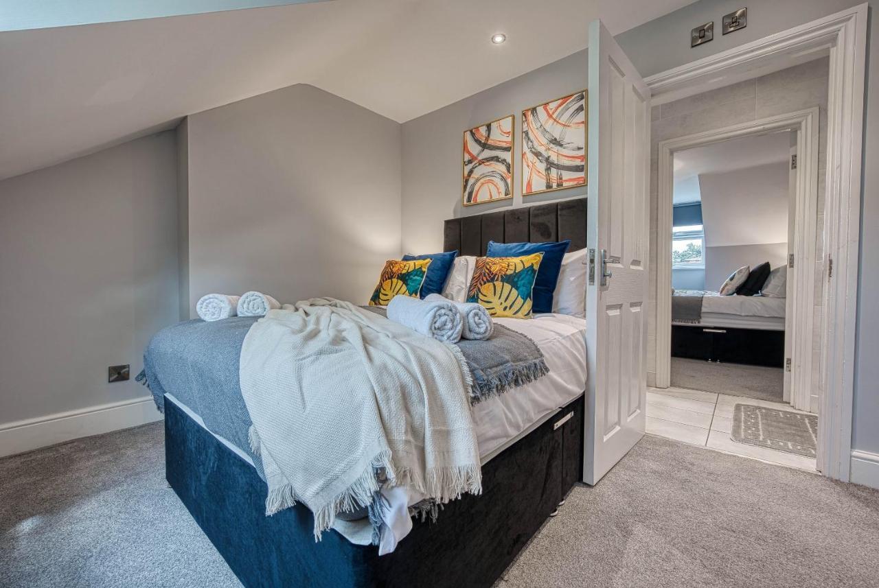 Spacious Nottingham Abode - Sleeps 16 ภายนอก รูปภาพ